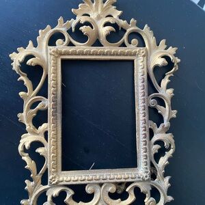 Antique brass(spelt), ornate frame